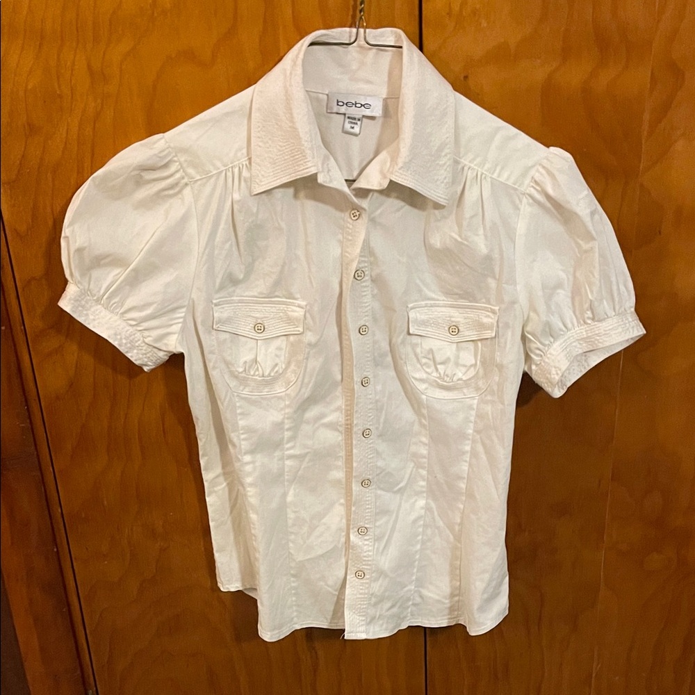 bebe Ivory Button-Up Puff Sleeve Blouse